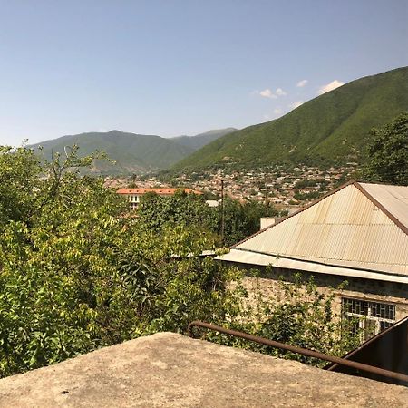 Shaki Host House Bed & Breakfast Sheki Exterior photo